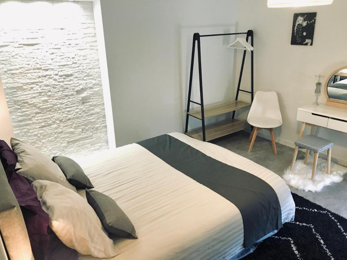 Appartement De Charme Centre Ville - Wifi ルマン エクステリア 写真