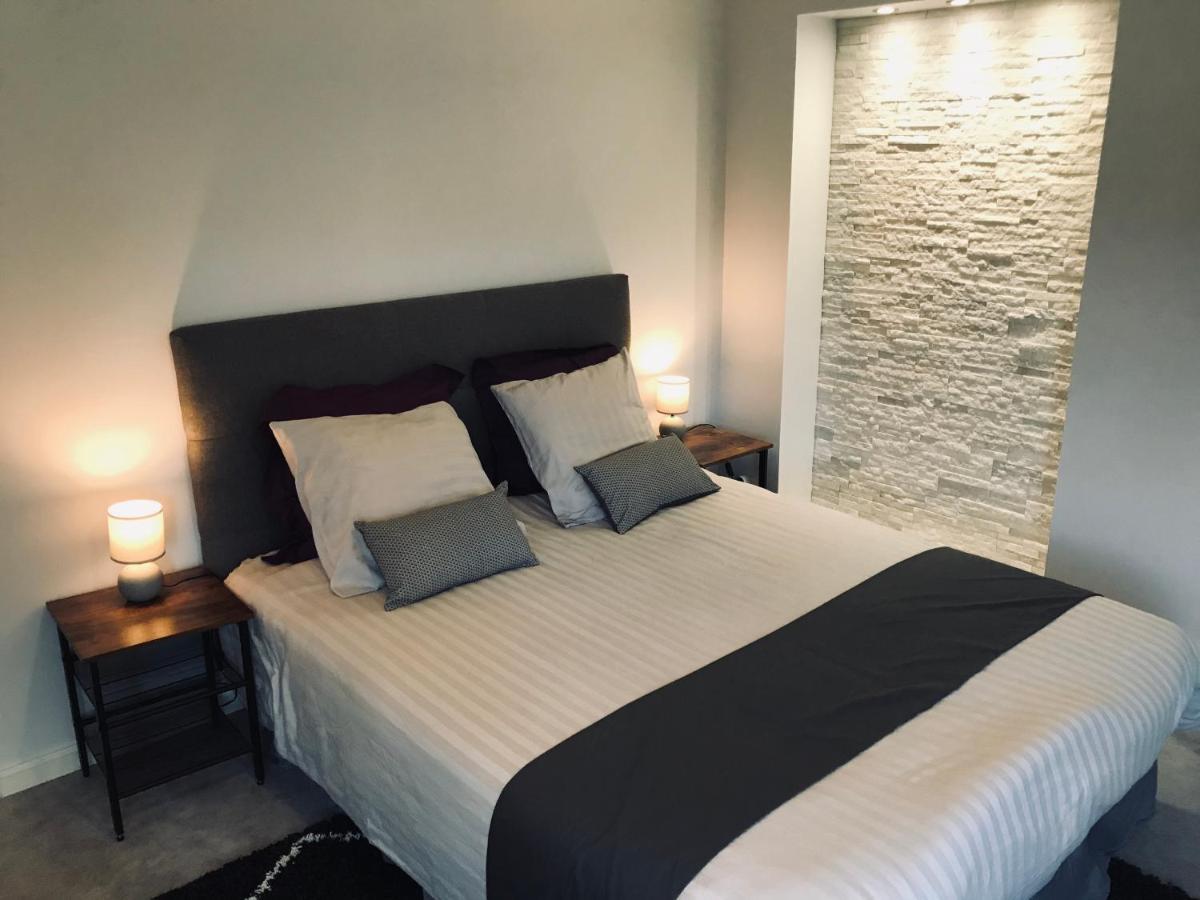Appartement De Charme Centre Ville - Wifi ルマン エクステリア 写真
